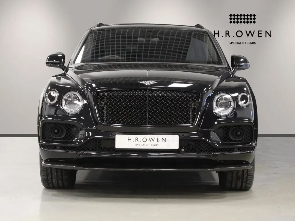 Bentley Bentayga, 8/10