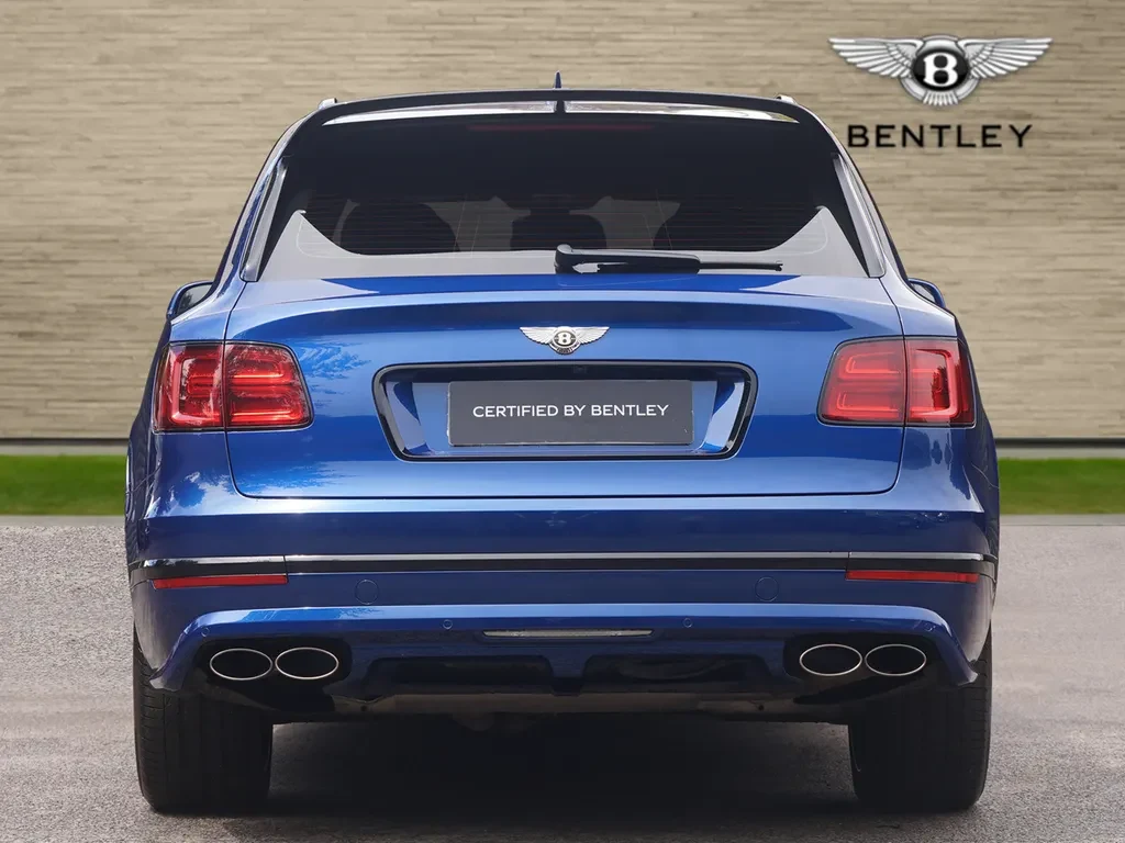 Bentley Bentayga, 8/10
