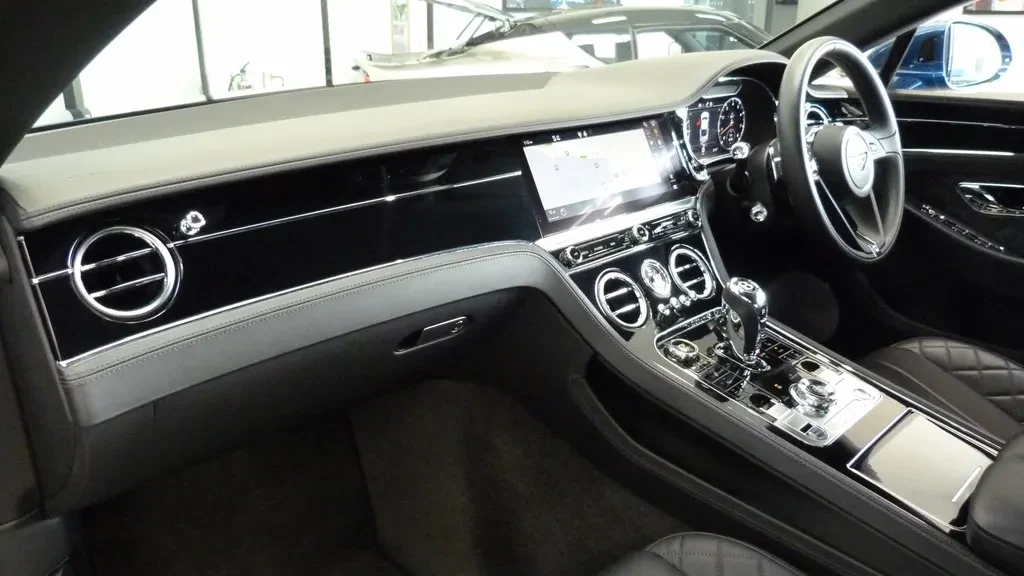 Bentley Continental GT, 3/10