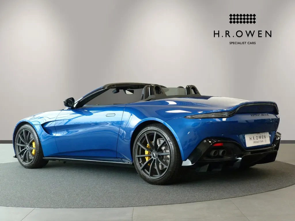 Aston Martin Vantage, 2/10