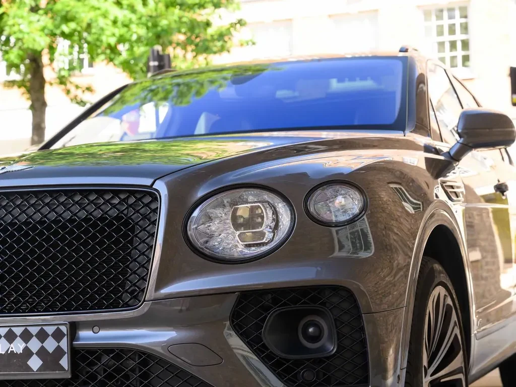 Bentley Bentayga, 9/10