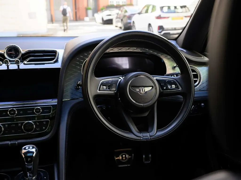 Bentley Bentayga, 10/10