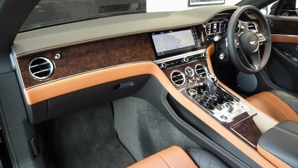 Bentley Continental GT, 3/10