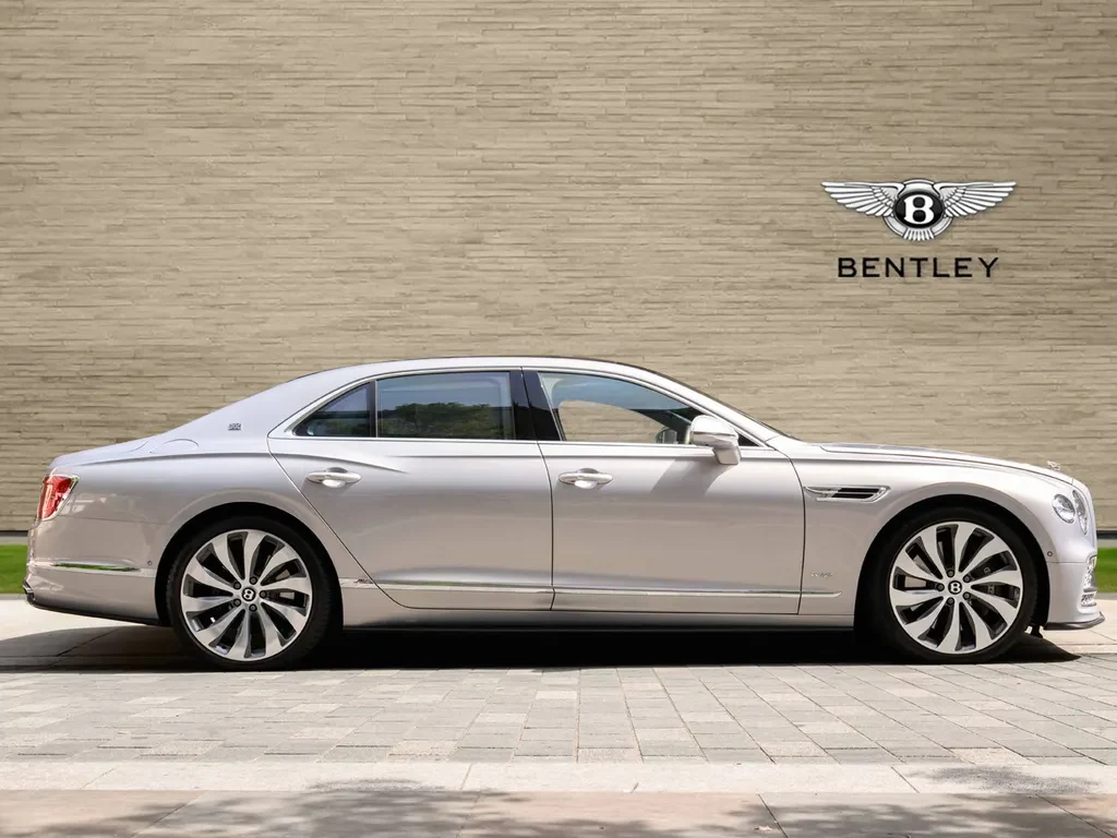 Bentley Flying Spur, 5/10