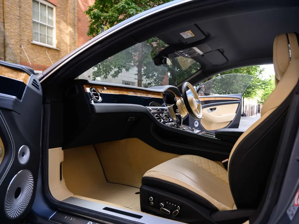 Bentley Continental GT, 2/10