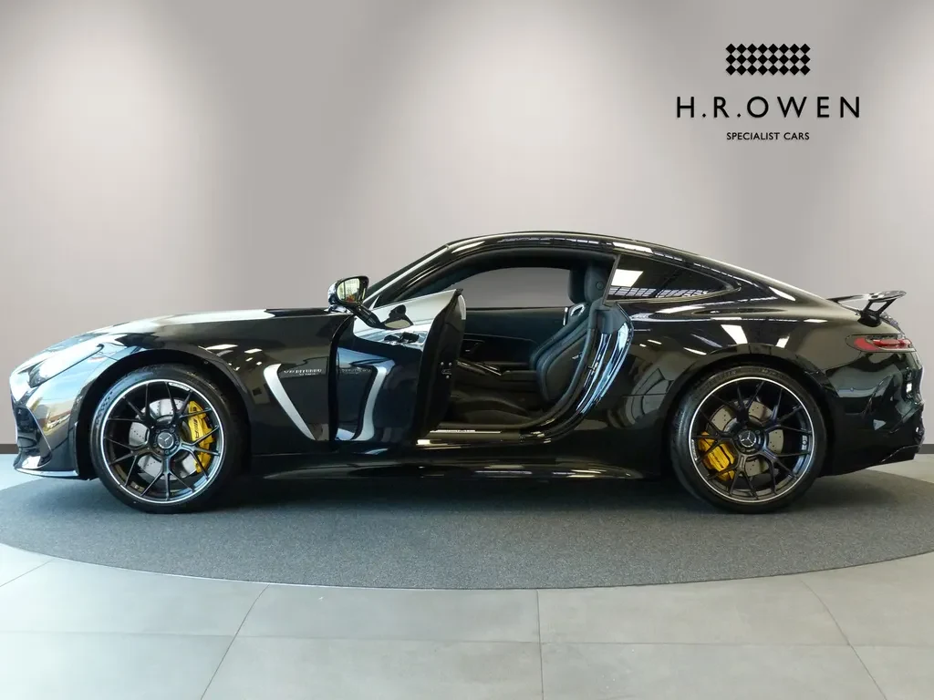 Mercedes-Benz AMG GT, 6/10