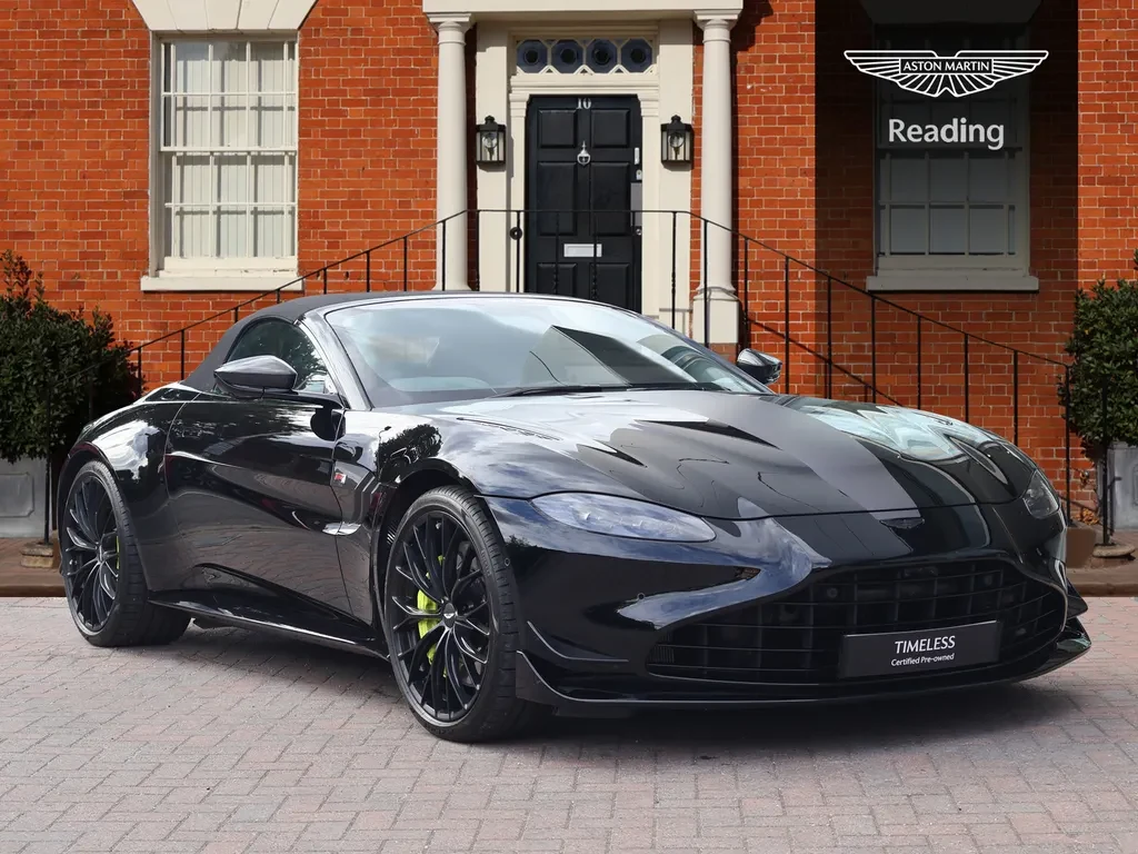 Aston Martin Vantage, 2/10
