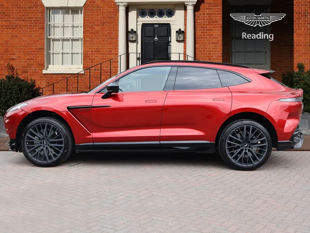Aston Martin DBX, 10/10