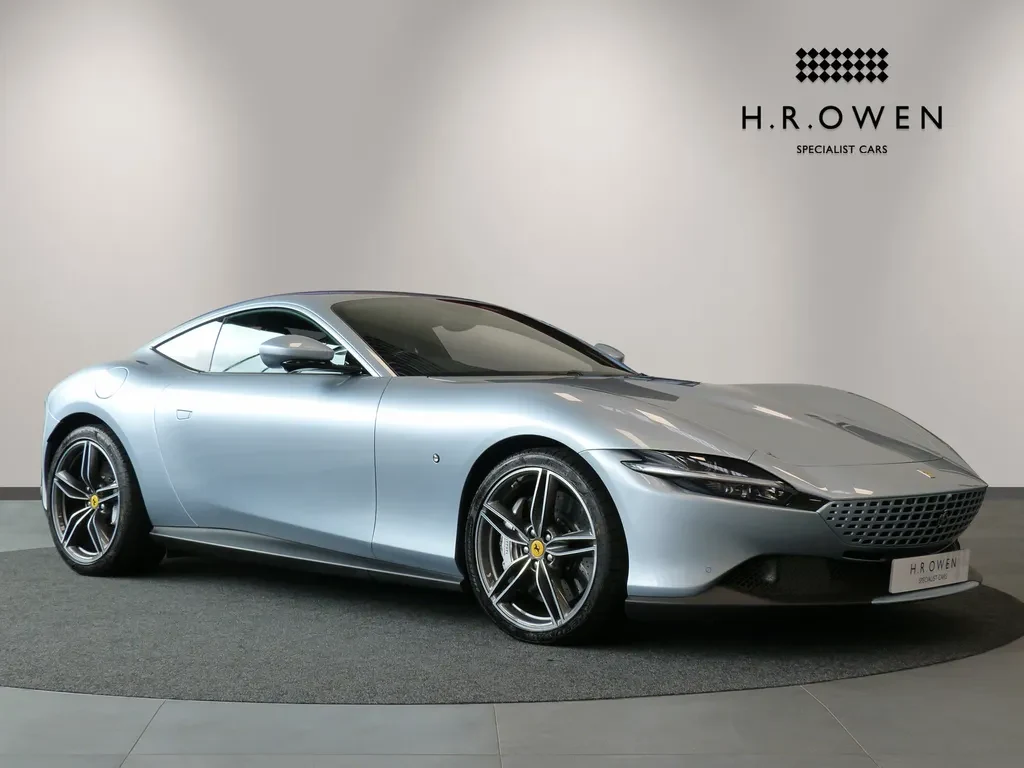 Ferrari Roma, full-car front three-quarter view.