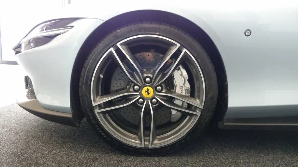 Ferrari Roma, 4/10