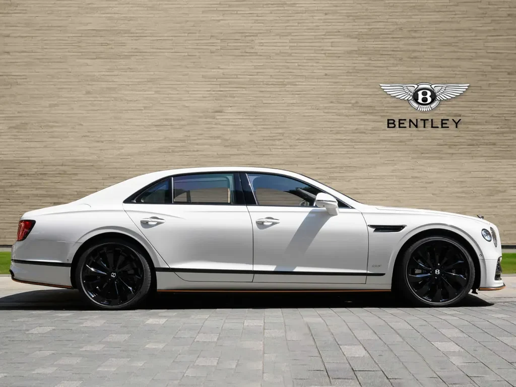 Bentley Flying Spur, 5/10