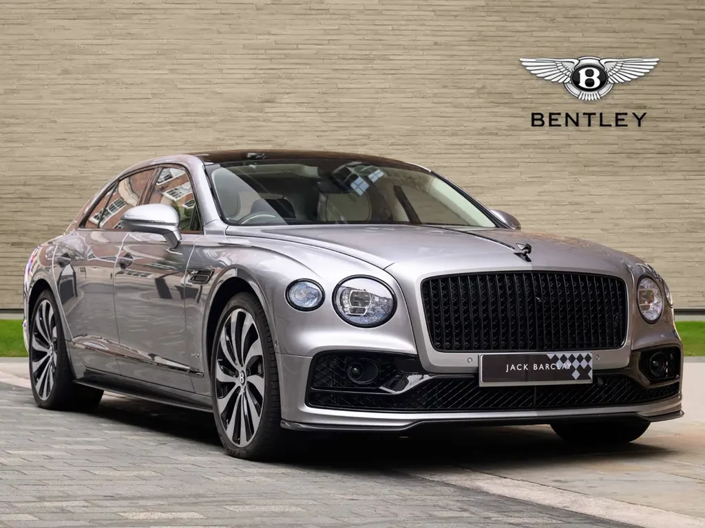 Bentley Flying Spur, full-car front three-quarter view.