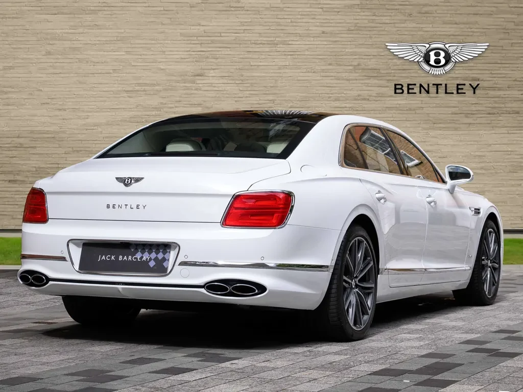 Bentley Flying Spur, 3/10
