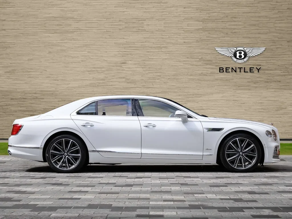Bentley Flying Spur, 5/10