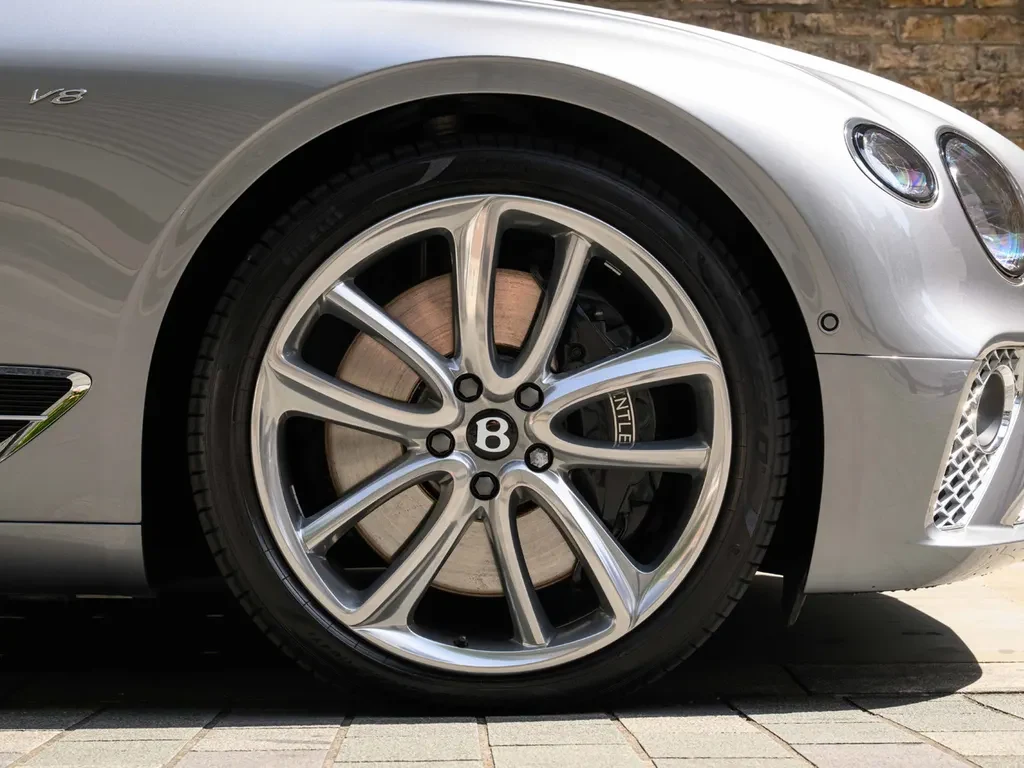 Bentley Continental GT, 6/10