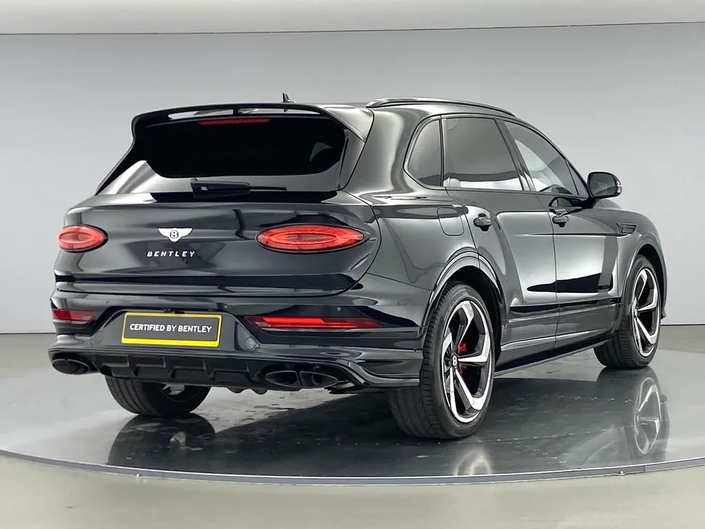Bentley Bentayga, 5/10
