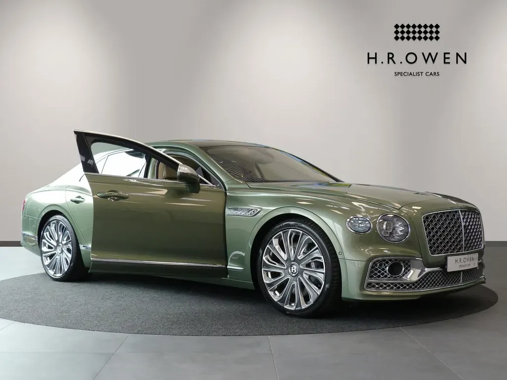 Bentley Flying Spur, 8/10