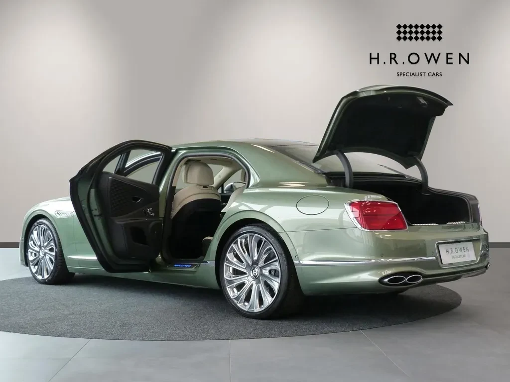 Bentley Flying Spur, 9/10