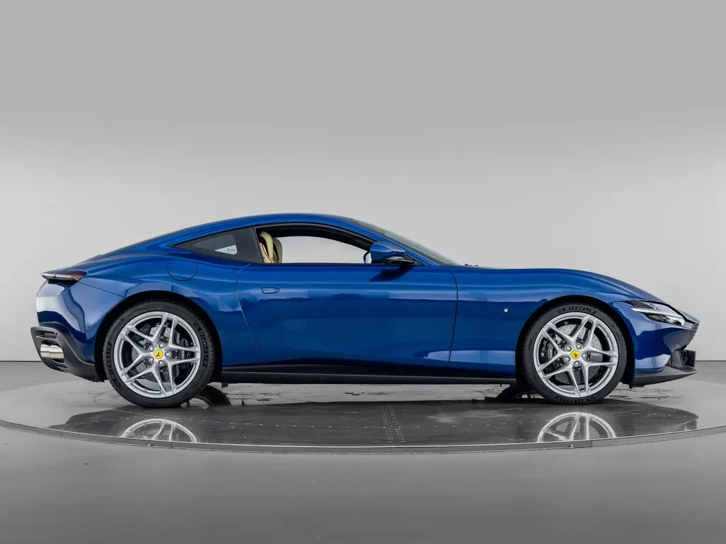Ferrari Roma, 2/10