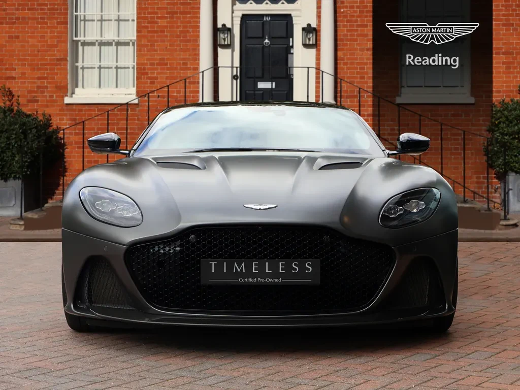 Aston Martin DBS, 6/10