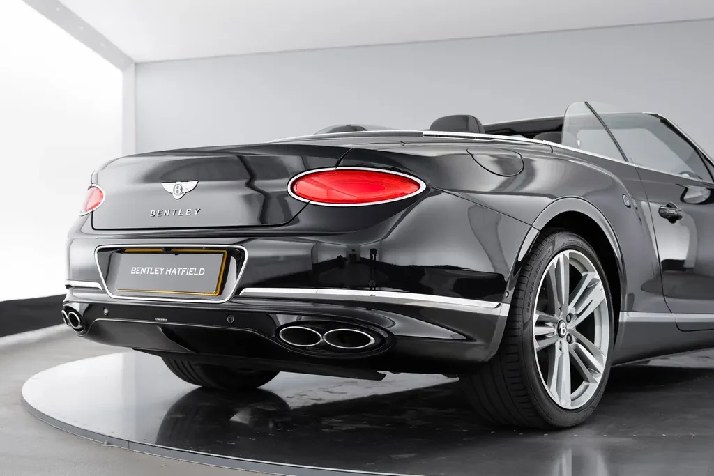 Bentley Continental GTC, 6/10