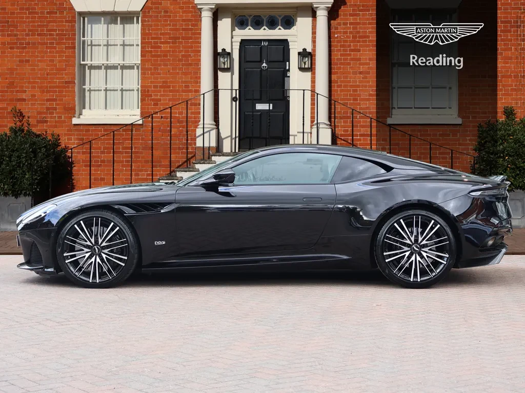 Aston Martin DBS, 6/10