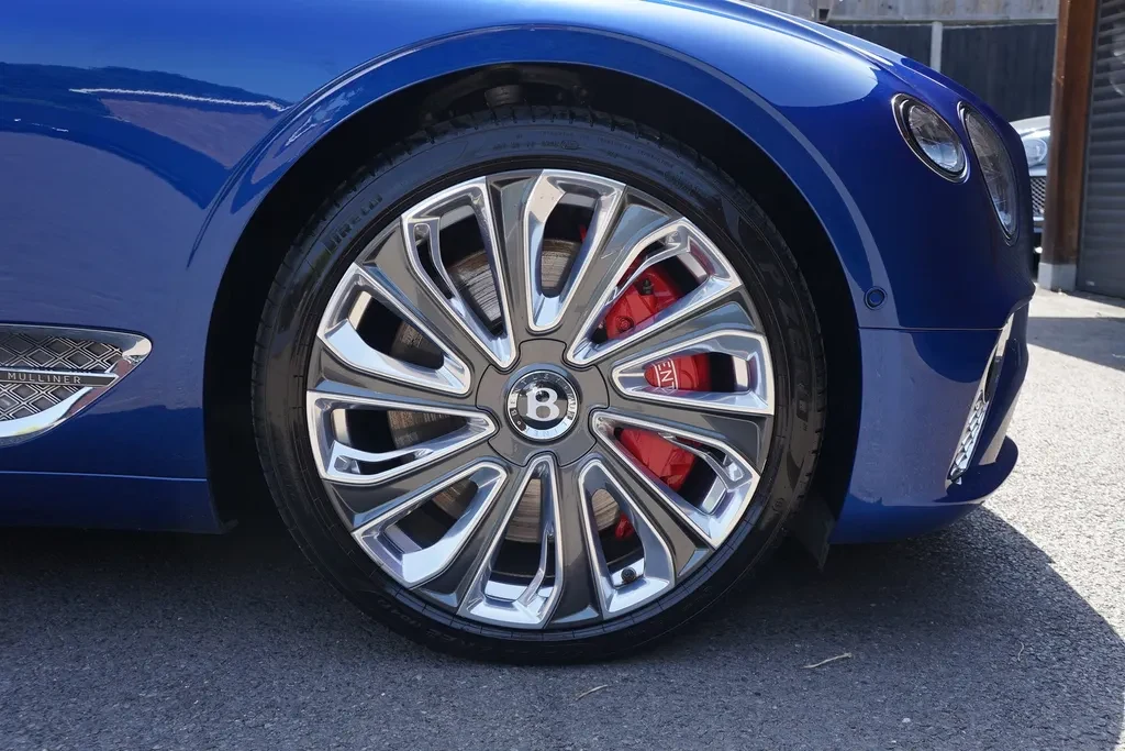 Bentley Continental GTC, 6/10