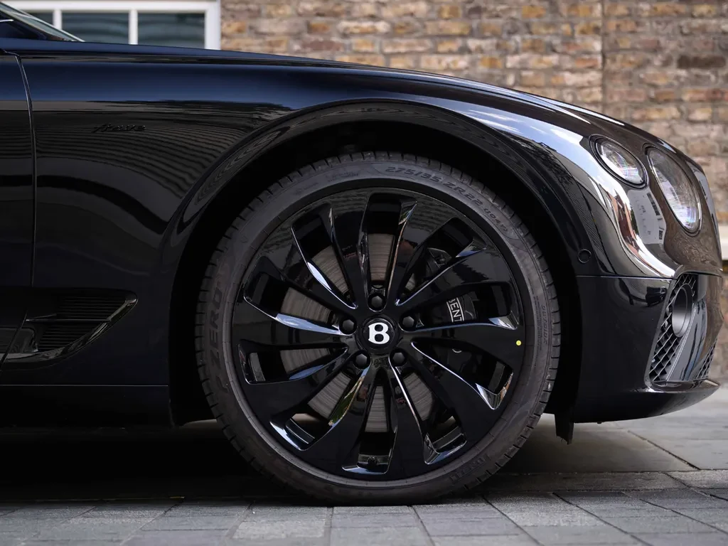 Bentley Continental GT, 6/10