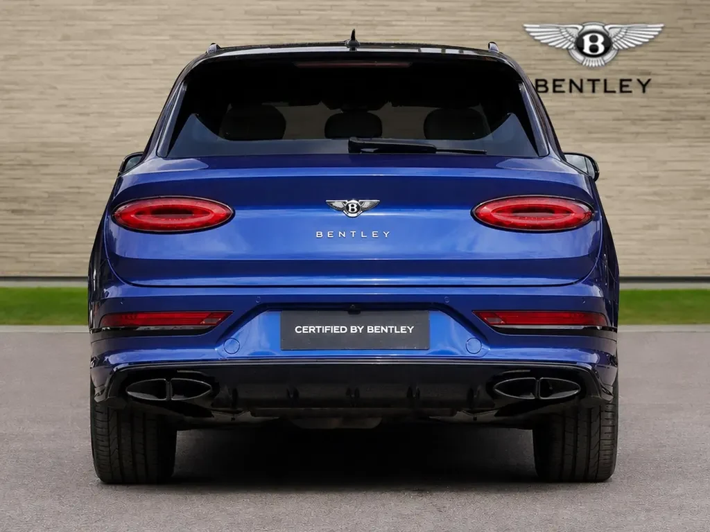 Bentley Bentayga, 8/10