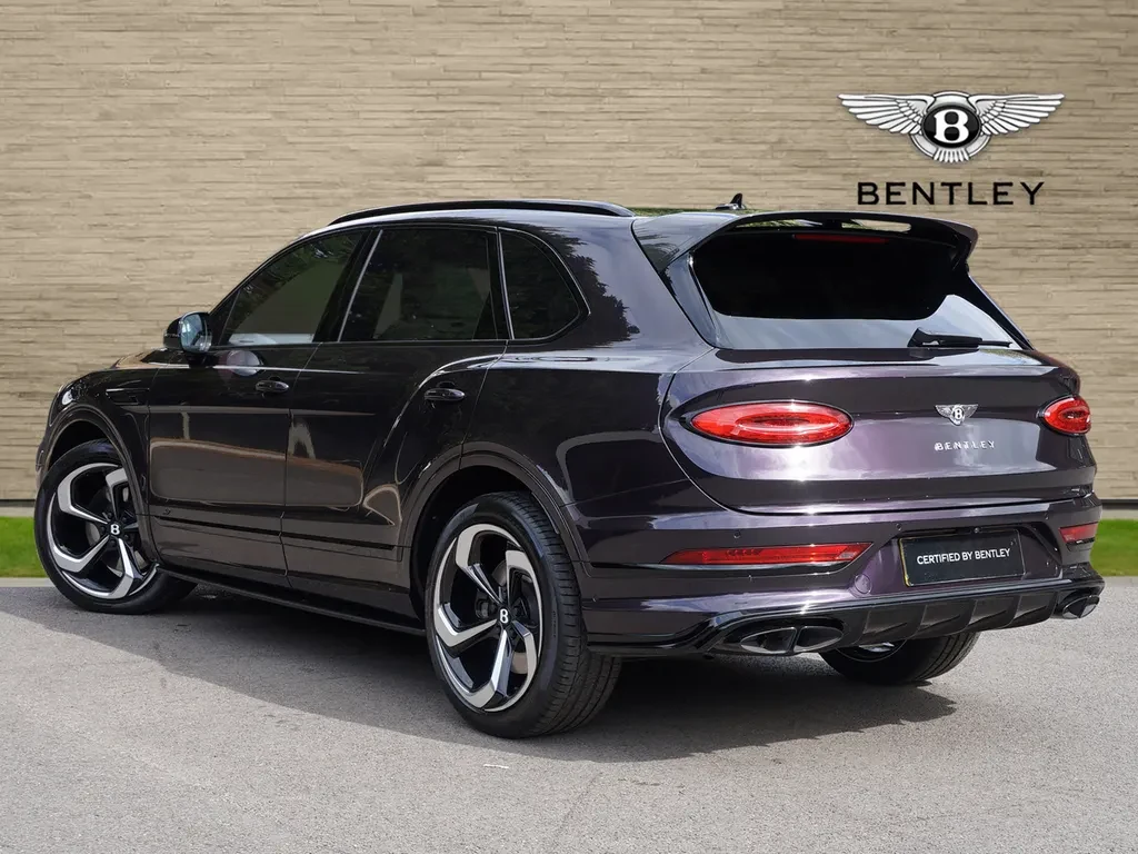 Bentley Bentayga, 3/10