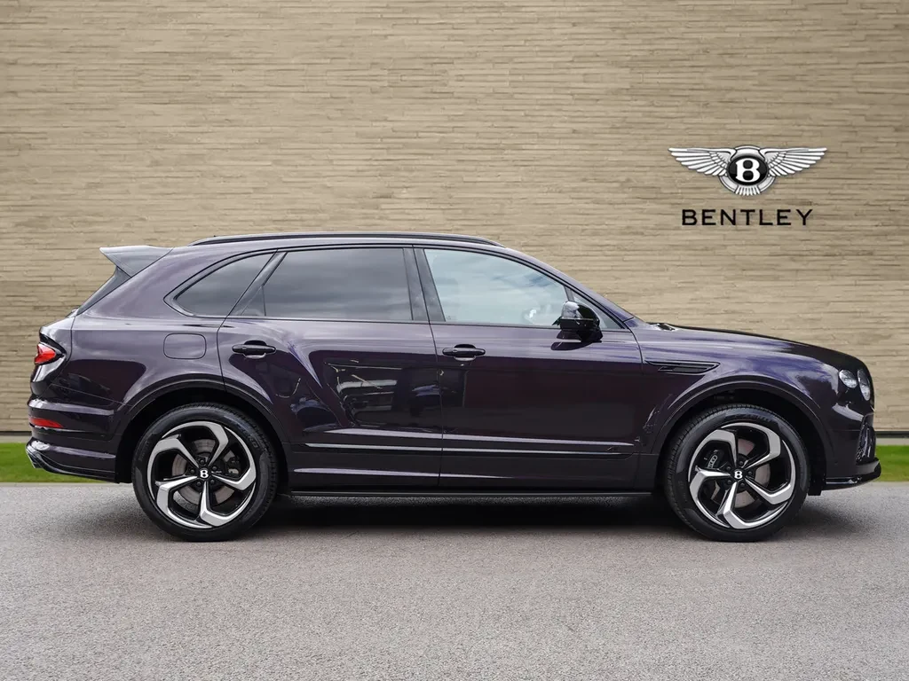 Bentley Bentayga, 7/10