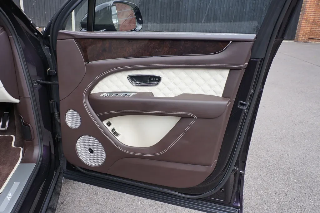 Bentley Bentayga, 10/10