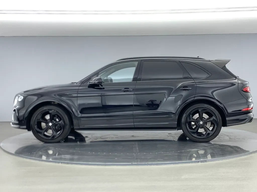 Bentley Bentayga, 9/10