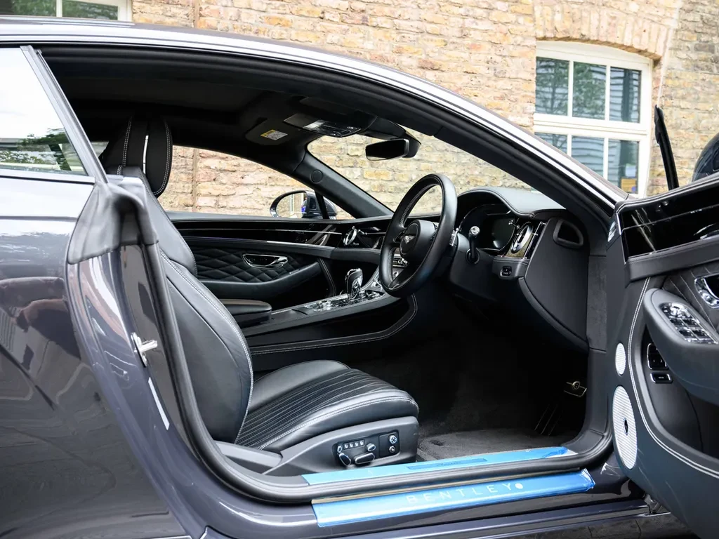 Bentley Continental GT, 8/10