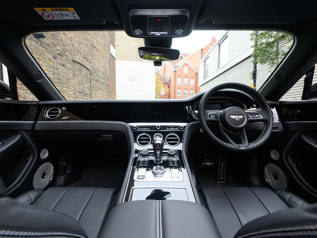 Bentley Continental GTC, 4/10