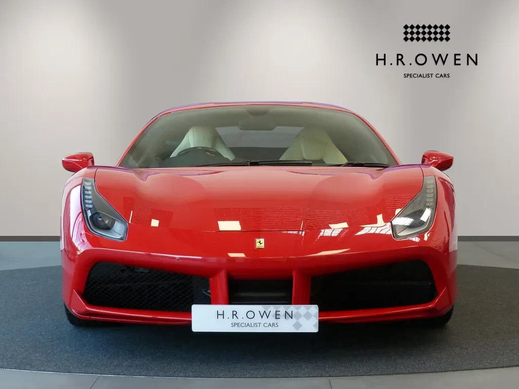 Ferrari 488 Spider, 7/10