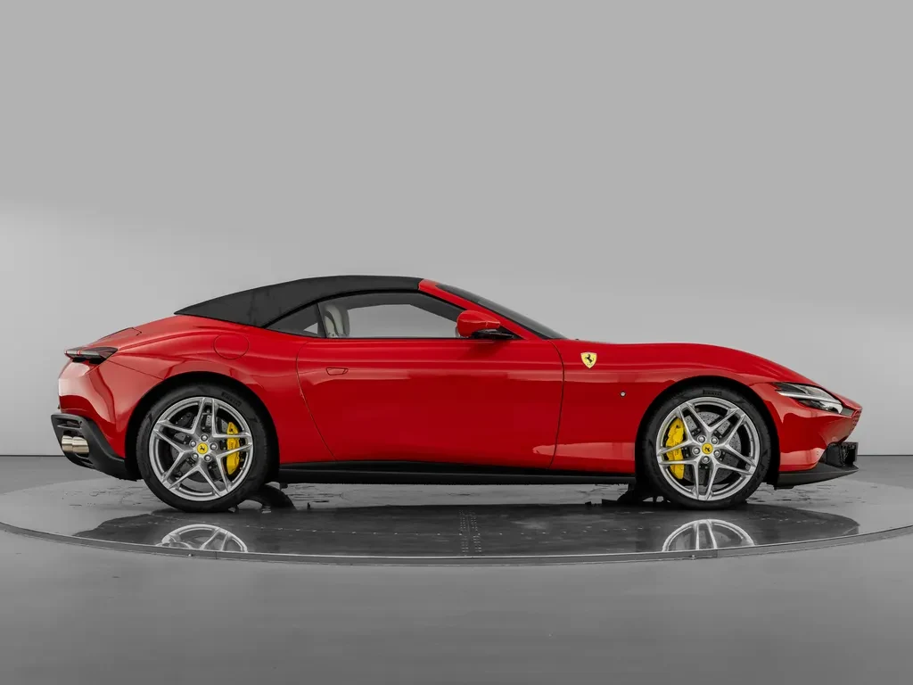 Ferrari Roma Spider, 10/10