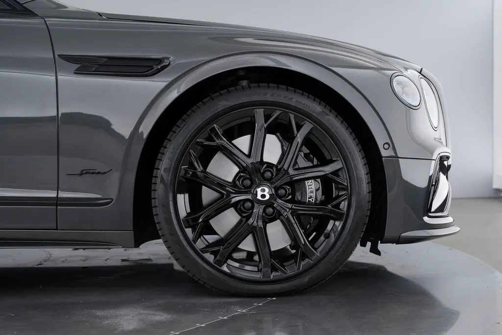 Bentley Flying Spur, 10/10