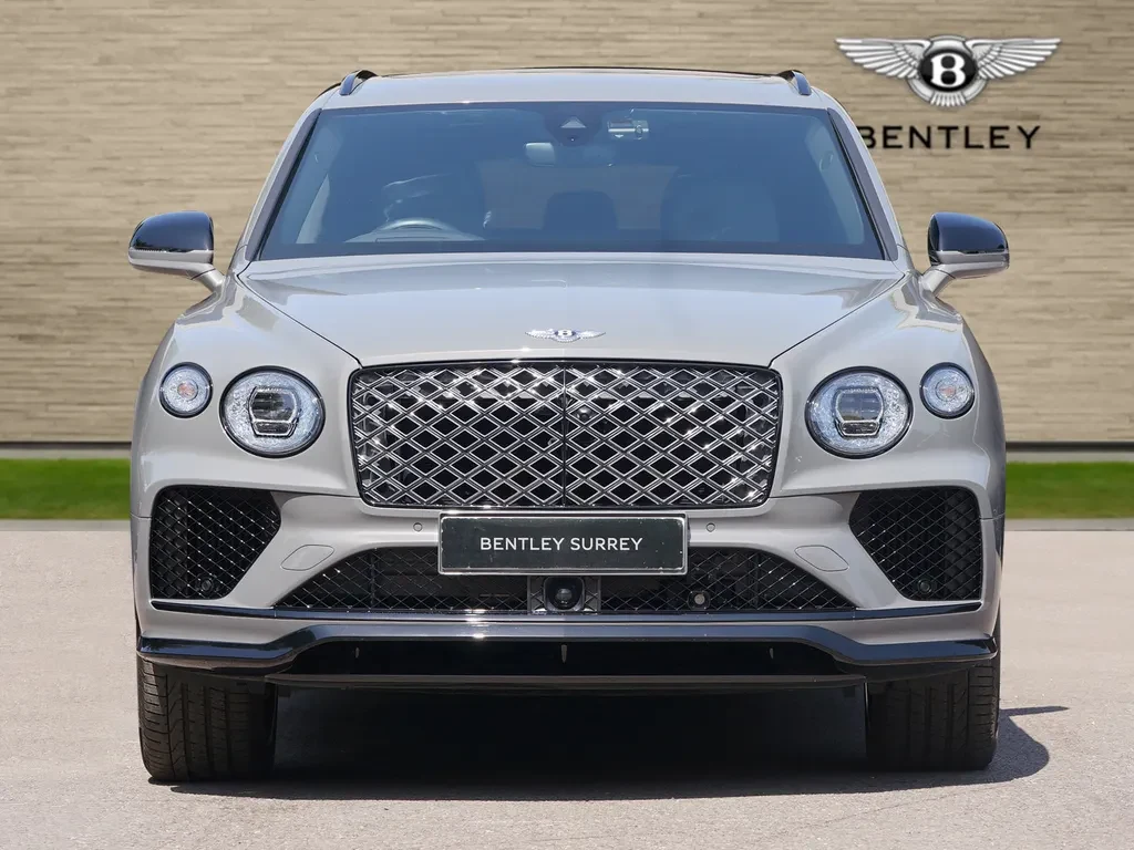 Bentley Bentayga, 9/10