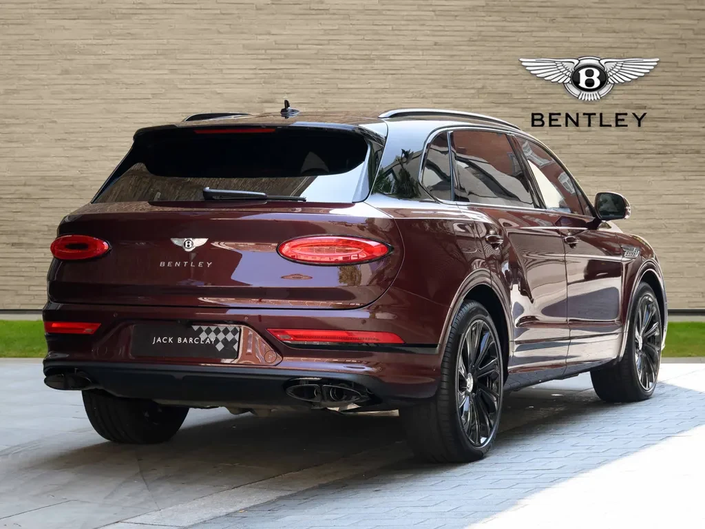 Bentley Bentayga, 3/10