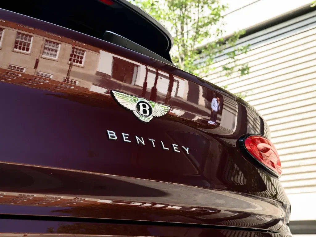 Bentley Bentayga, 9/10