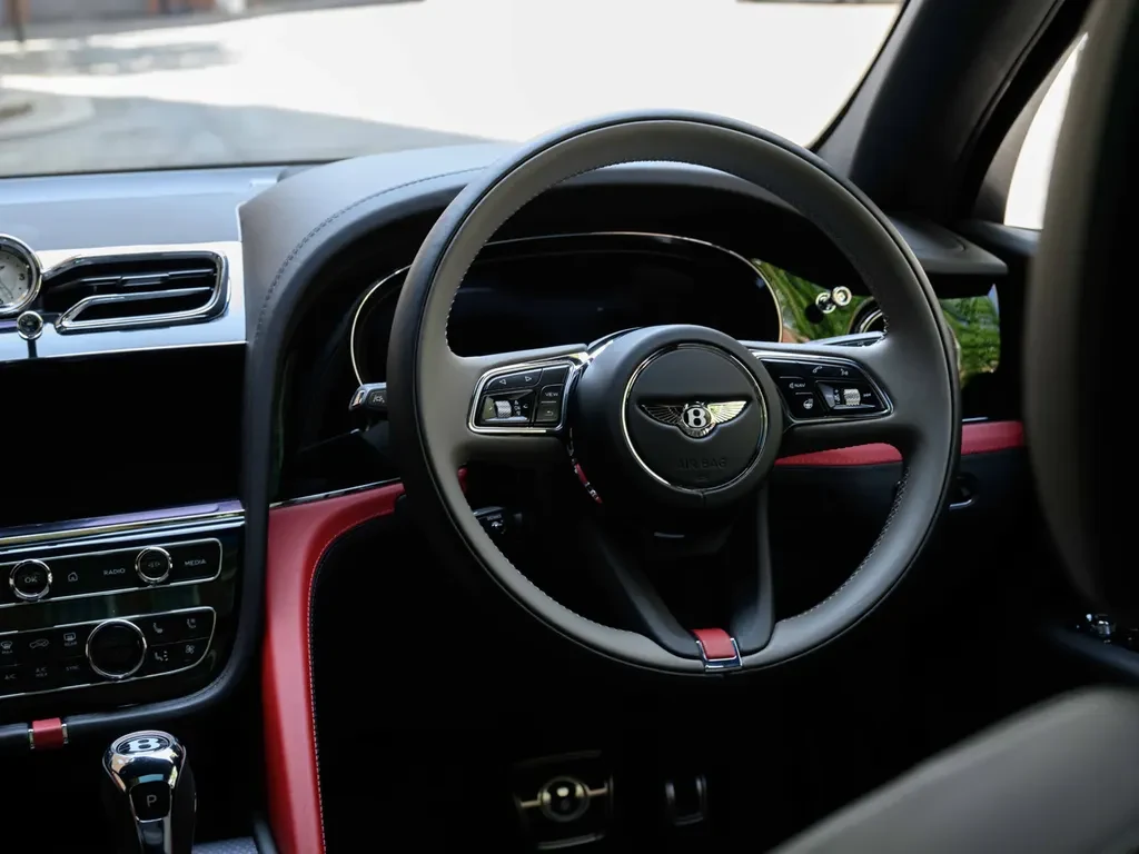 Bentley Bentayga, 10/10