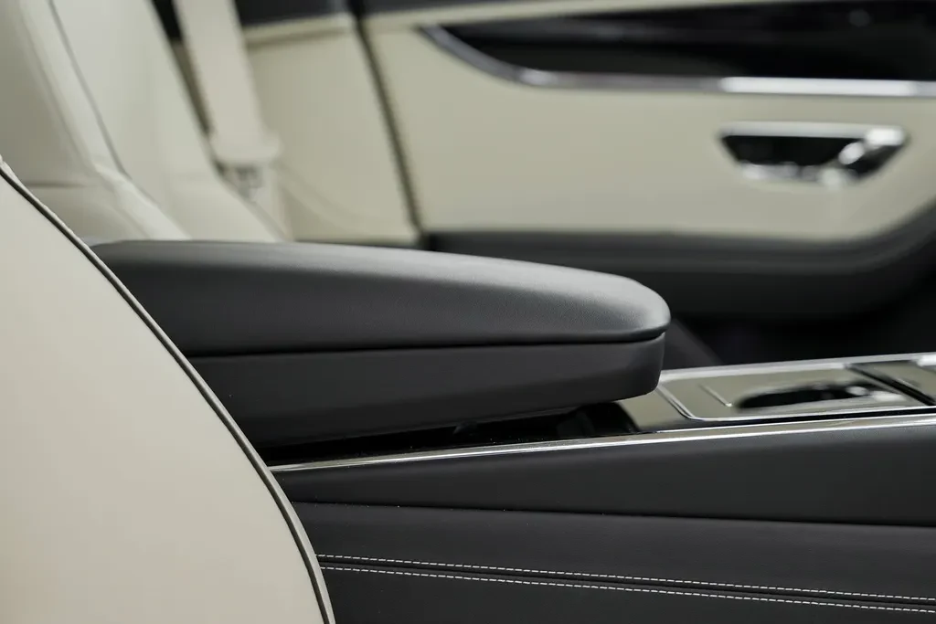 Bentley Flying Spur, 10/10