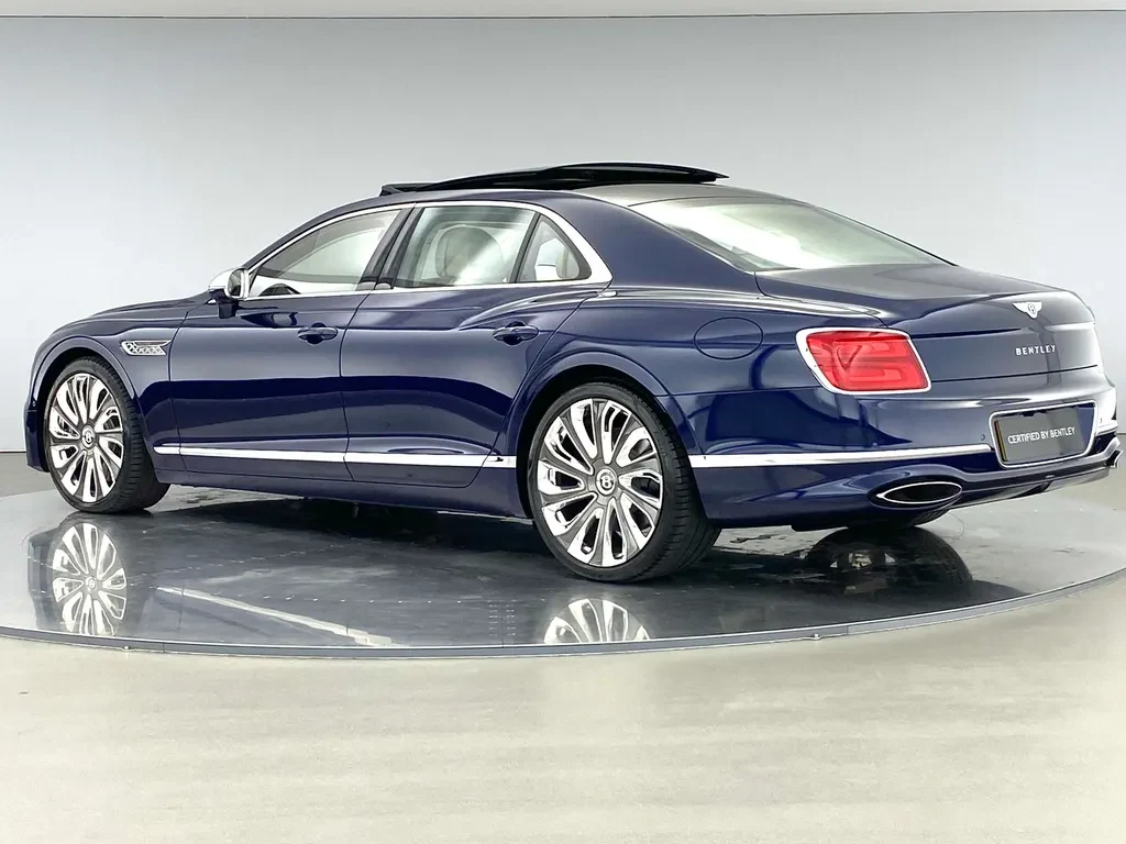 Bentley Flying Spur, 8/10