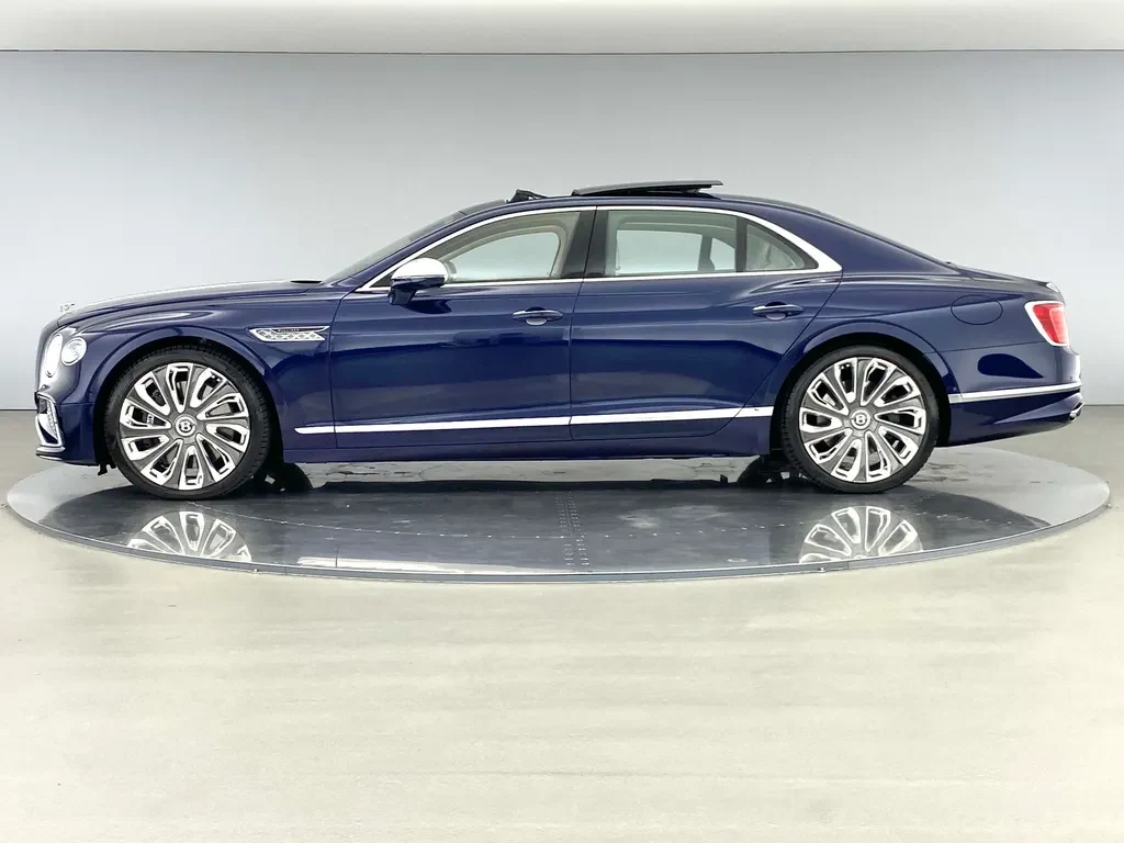 Bentley Flying Spur, 9/10