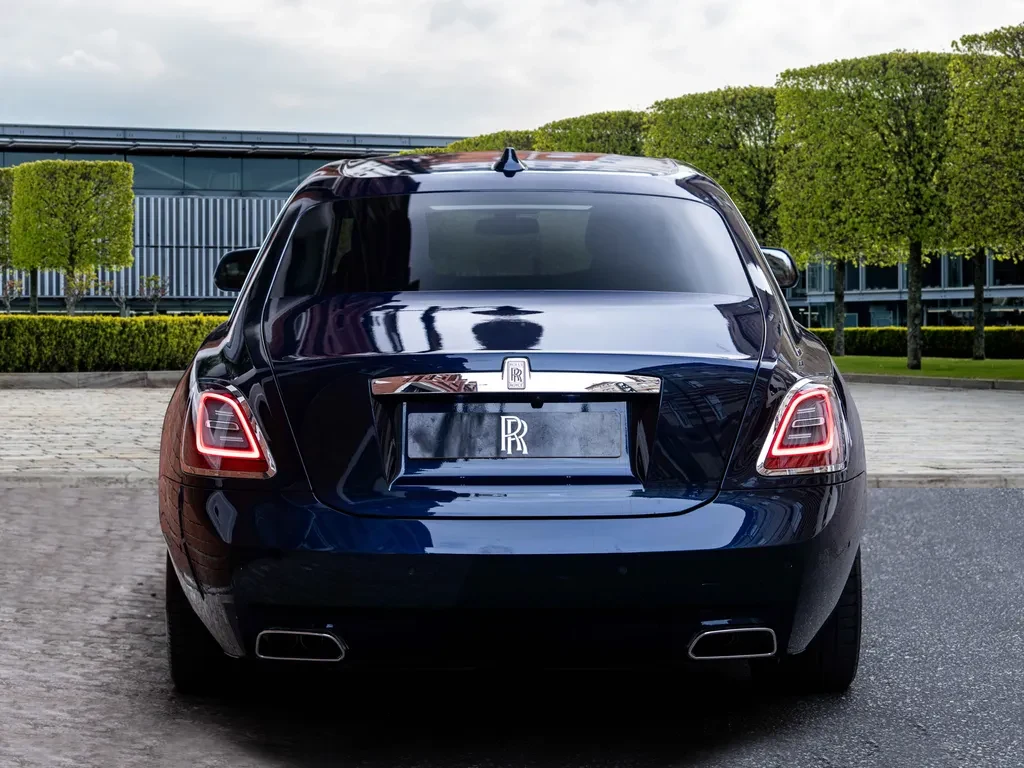 Rolls-Royce Ghost, 5/10