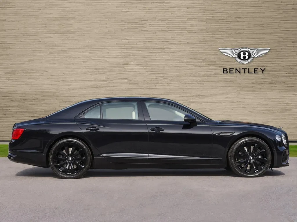 Bentley Flying Spur, 7/10