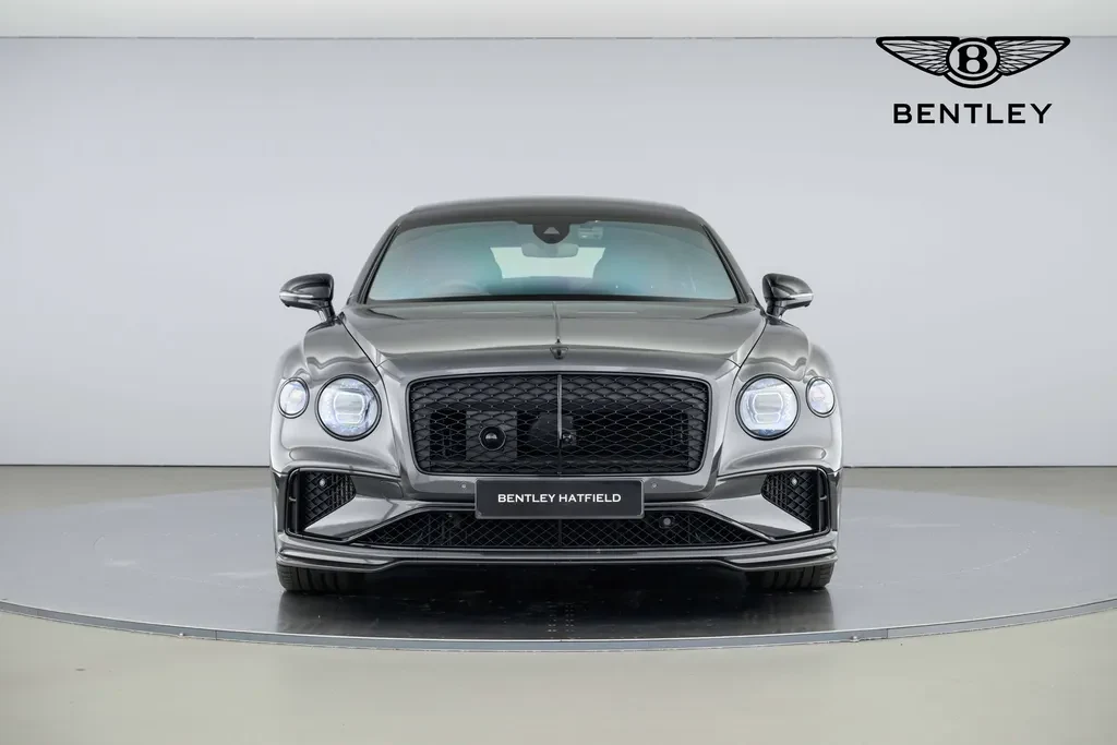Bentley Flying Spur, 2/10