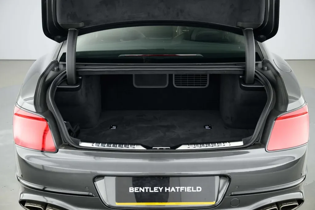 Bentley Flying Spur, 7/10