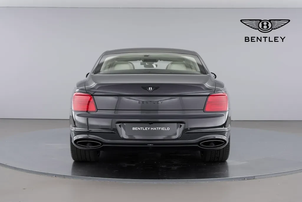 Bentley Flying Spur, 5/10